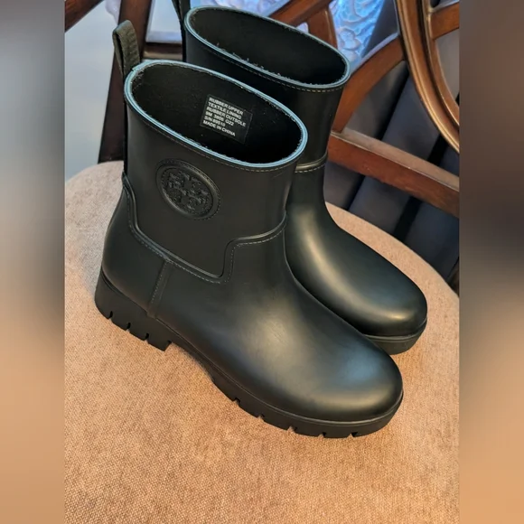 Tory Burch Ankle Rain Boots - Picture 3 of 9